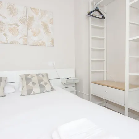 Апартаменты Rentalsevilla Molviedro