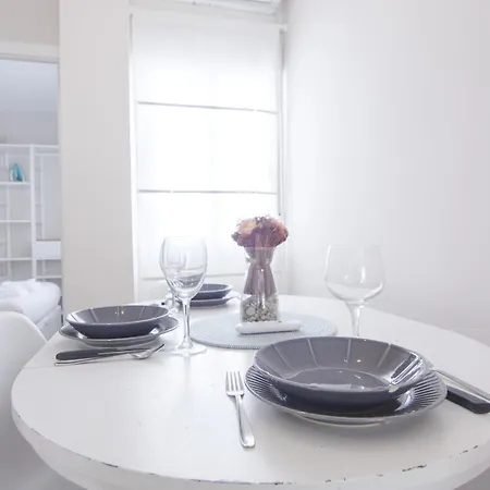 Rentalsevilla Molviedro * Севилья